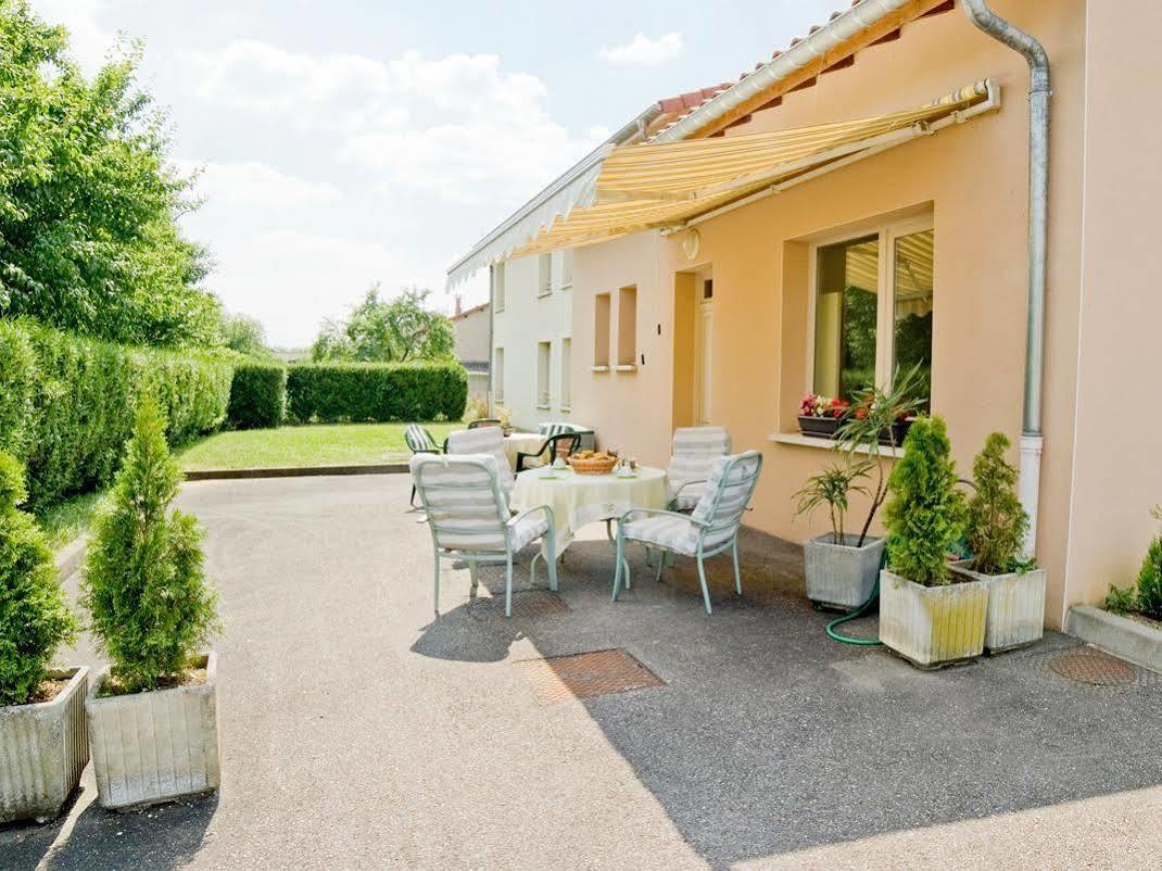 Logis Le Relais De Vacherauville Dış mekan fotoğraf
