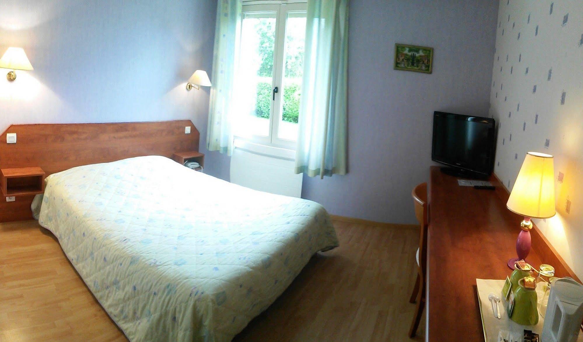 Logis Le Relais De Vacherauville Dış mekan fotoğraf
