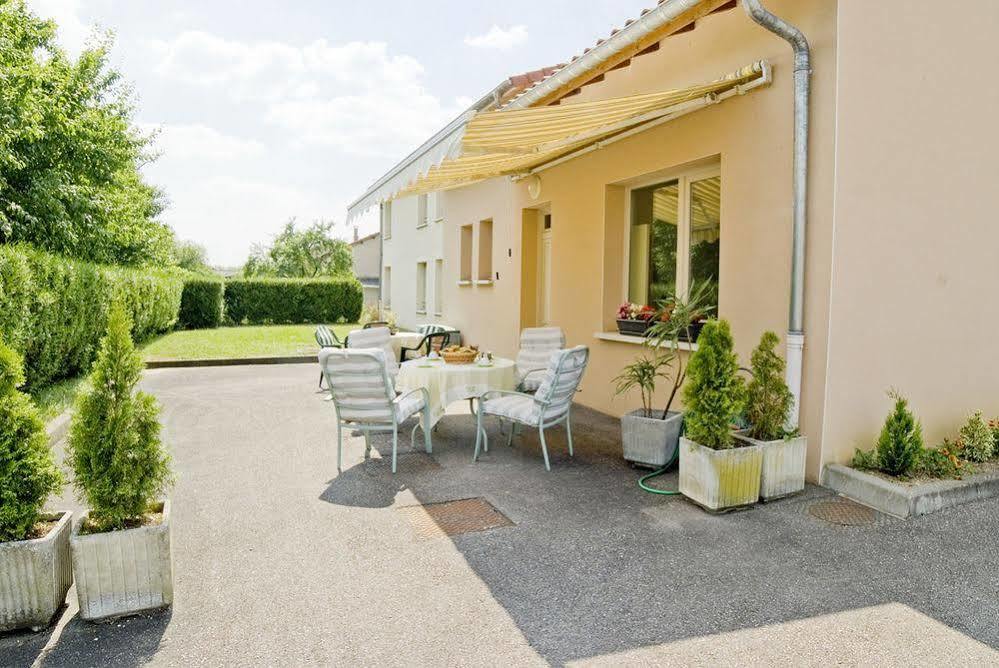 Logis Le Relais De Vacherauville Dış mekan fotoğraf